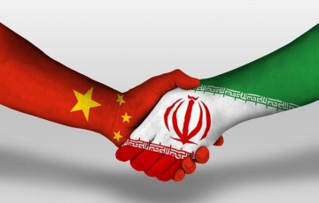 تجارت ایران و چین از ۵ میلیارد دلار گذشت. تجارت ایران و چین از ۵ میلیارد دلار گذشت.
